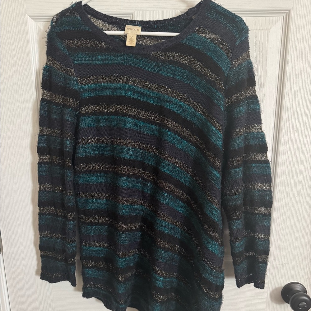 Chico’s sweater. Size 2. (Fits 12-14)